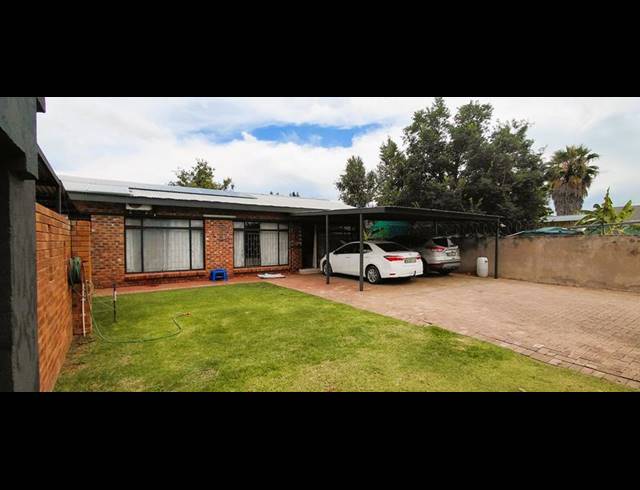 3 BEDROOM HOUSE FOR SALE IN WILGEHOF